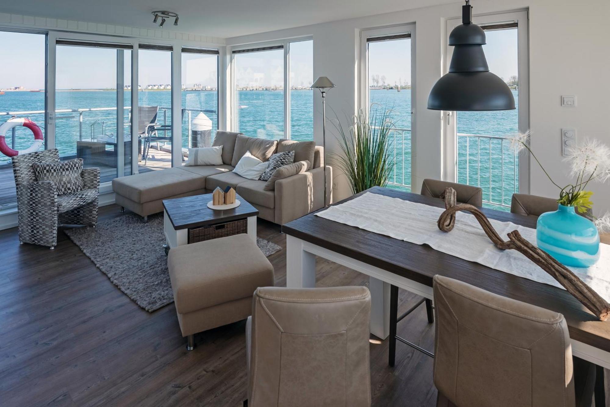 Schwimmendes Ferienhaus Antares One By Seeblick Ferien Oro, Rundum Wasser, Sauna 올페니츠 외부 사진